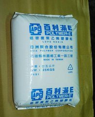 薄膜级 LDPE  NA208射出成型